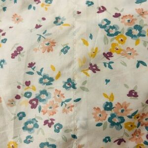 Floral Patterned Bedding Set - includes bed sheet and two pillow case